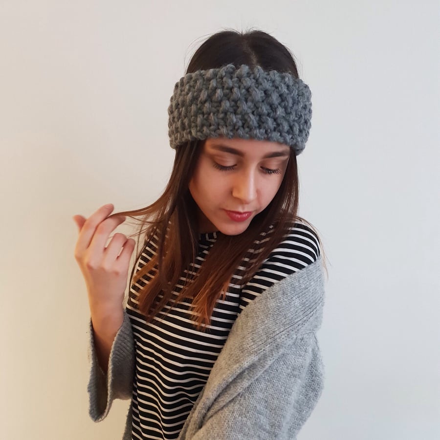 Women's Chunky Knit Soft Acrylic Grey Handmade Stretch Ear Warmer