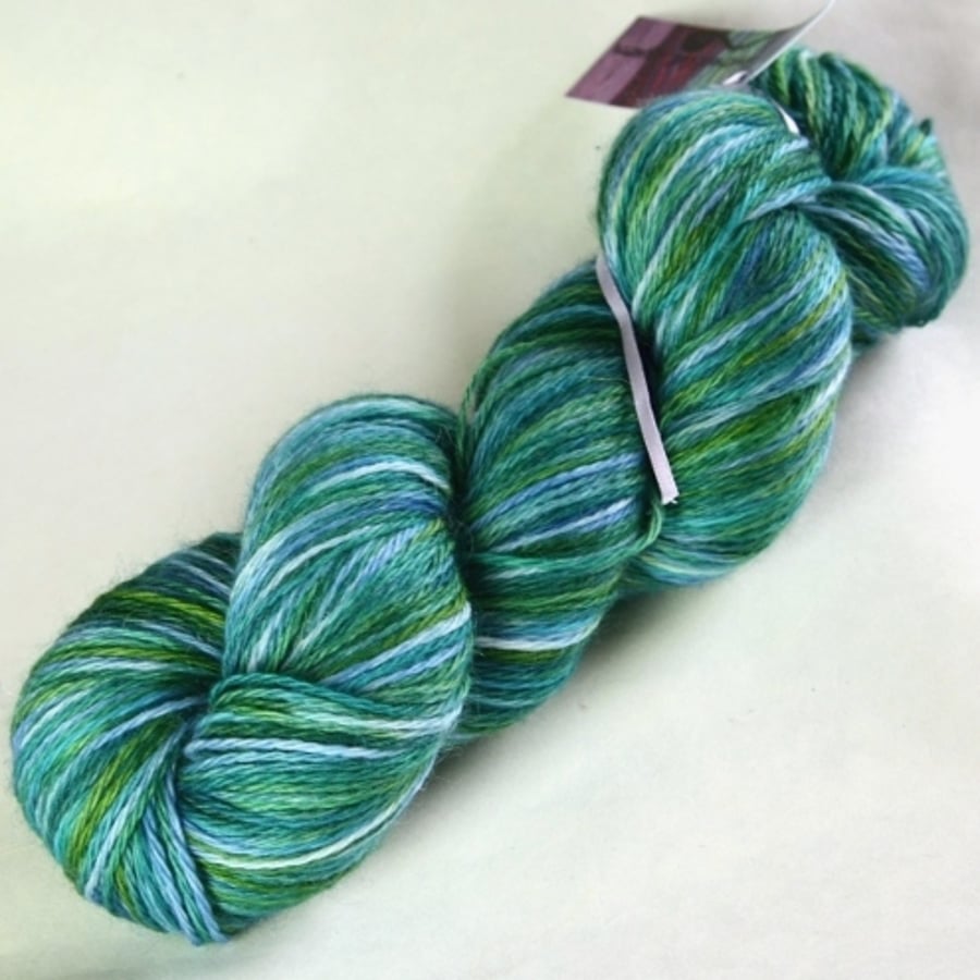 Pisces - superwash merino sock yarn