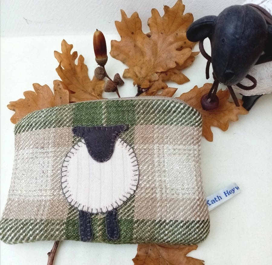 Purse, Sheep, Green Check Zipped Fabric Pouch