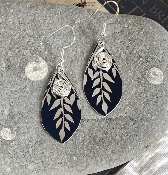 Recycled tin and silver earrings 
