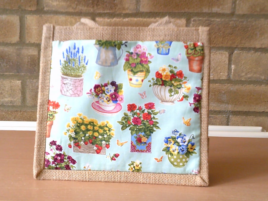 Small Jute Bag with Pots of Flowers Pocket