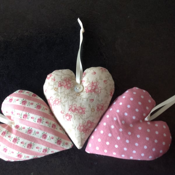 Dusky Pink Lavender Hearts 
