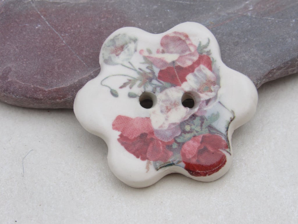 Small Poppy Flower Ceramic Button