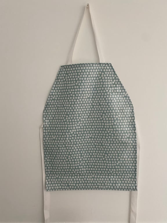 Children's Spotty Apron (042)