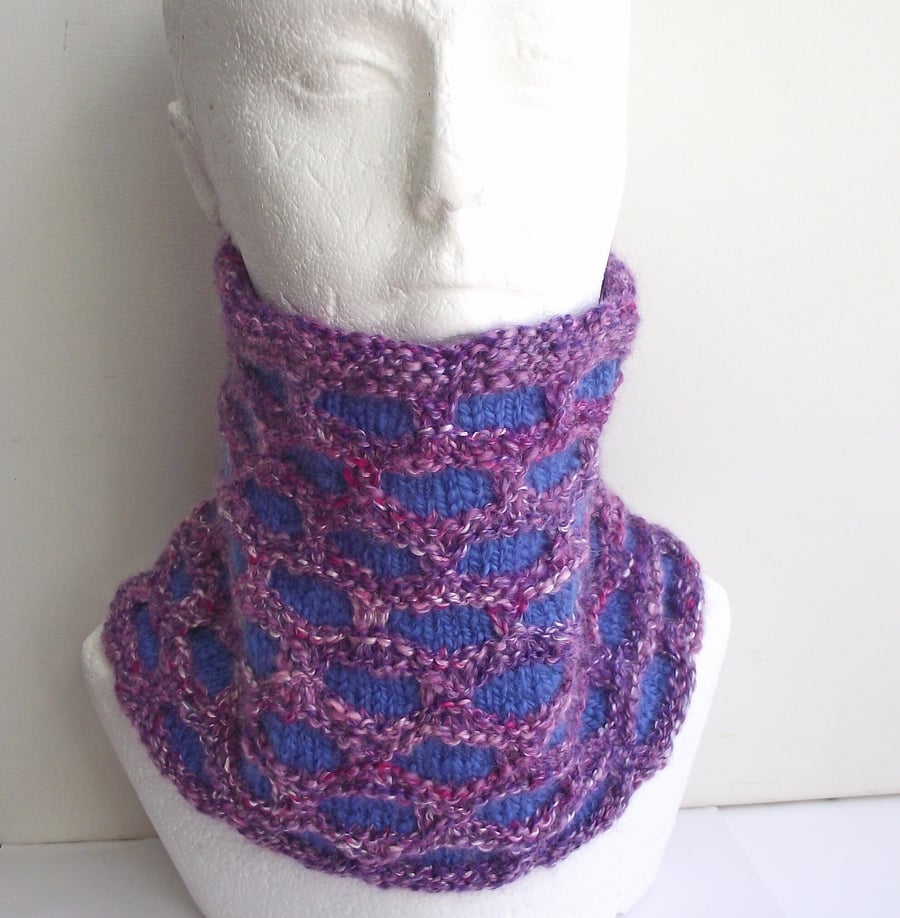 Cowl, Neck Warmer, Scarf, Handspun Knitted Honeycomb Stitch, Merino, Rose Fibre
