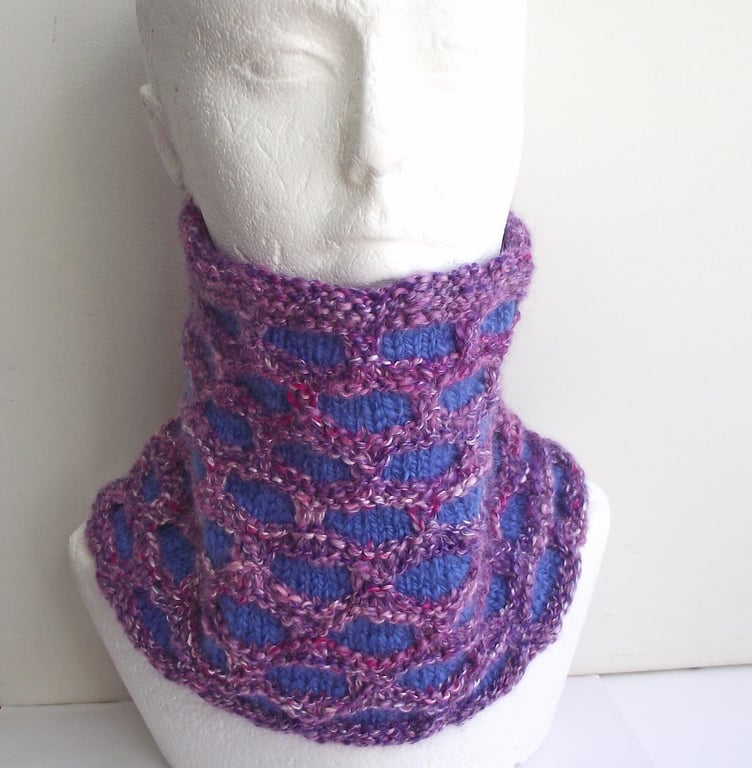 Cowl, Neck Warmer, Scarf, Handspun Knitted Honeycomb Stitch, Merino, Rose Fibre