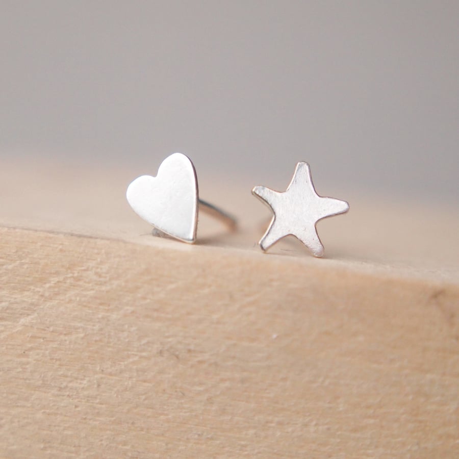 Silver Star  and Heart Mismatched Stud Earrings