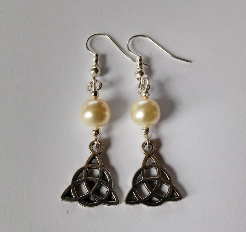 Cream Triquetra Celtic Knot Dangle Earrings