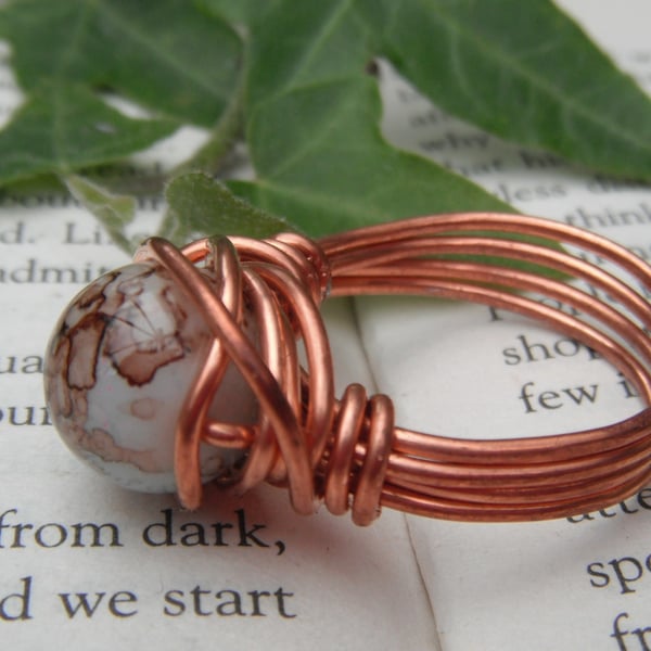 Mottled Glass Marble Bead Wire Wrap Ring Q
