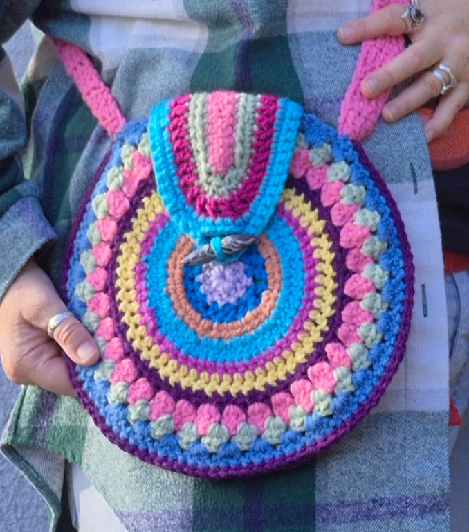 Round Crochet Bag