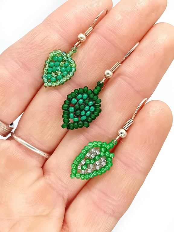 Little leaf beaded earrings pair