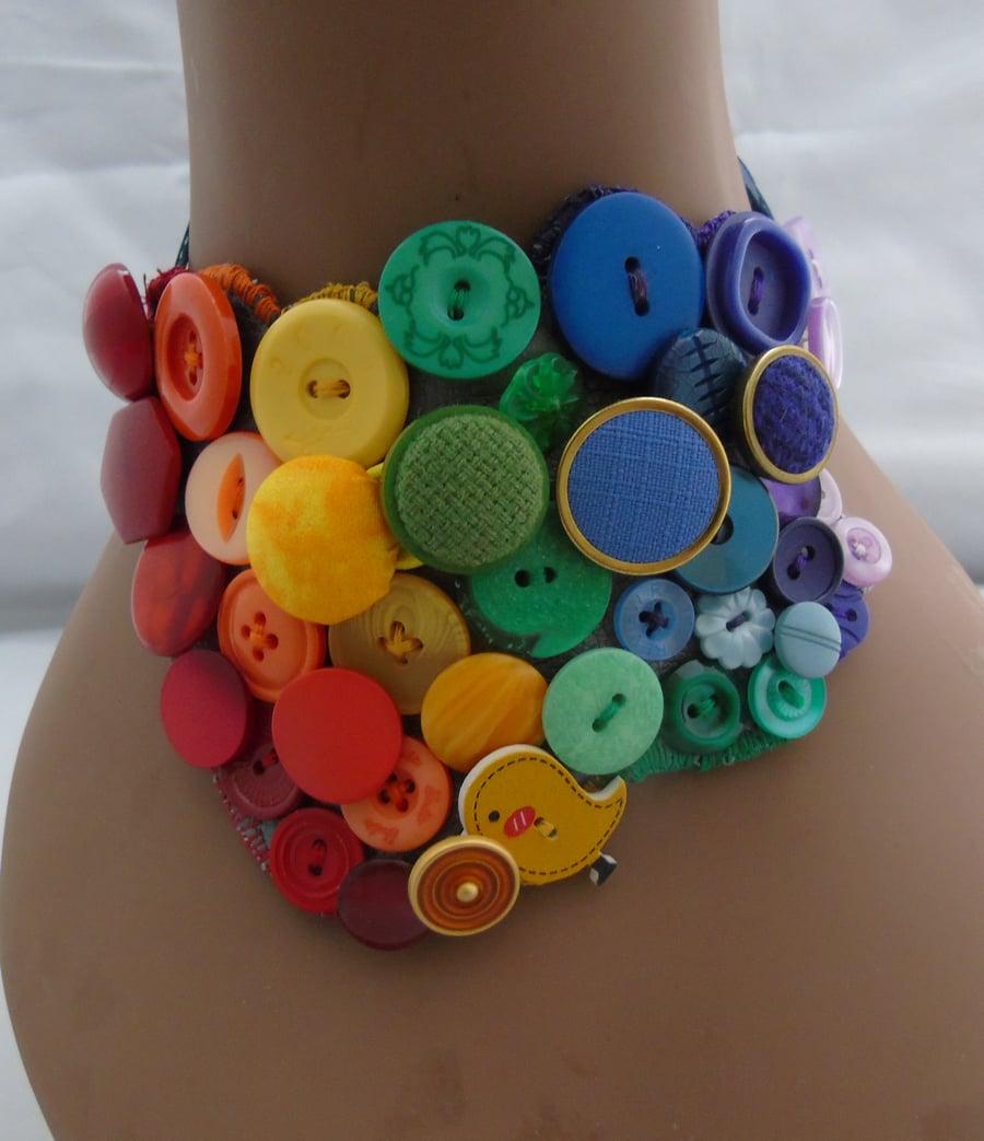 Vintage Button Necklace - Rainbow