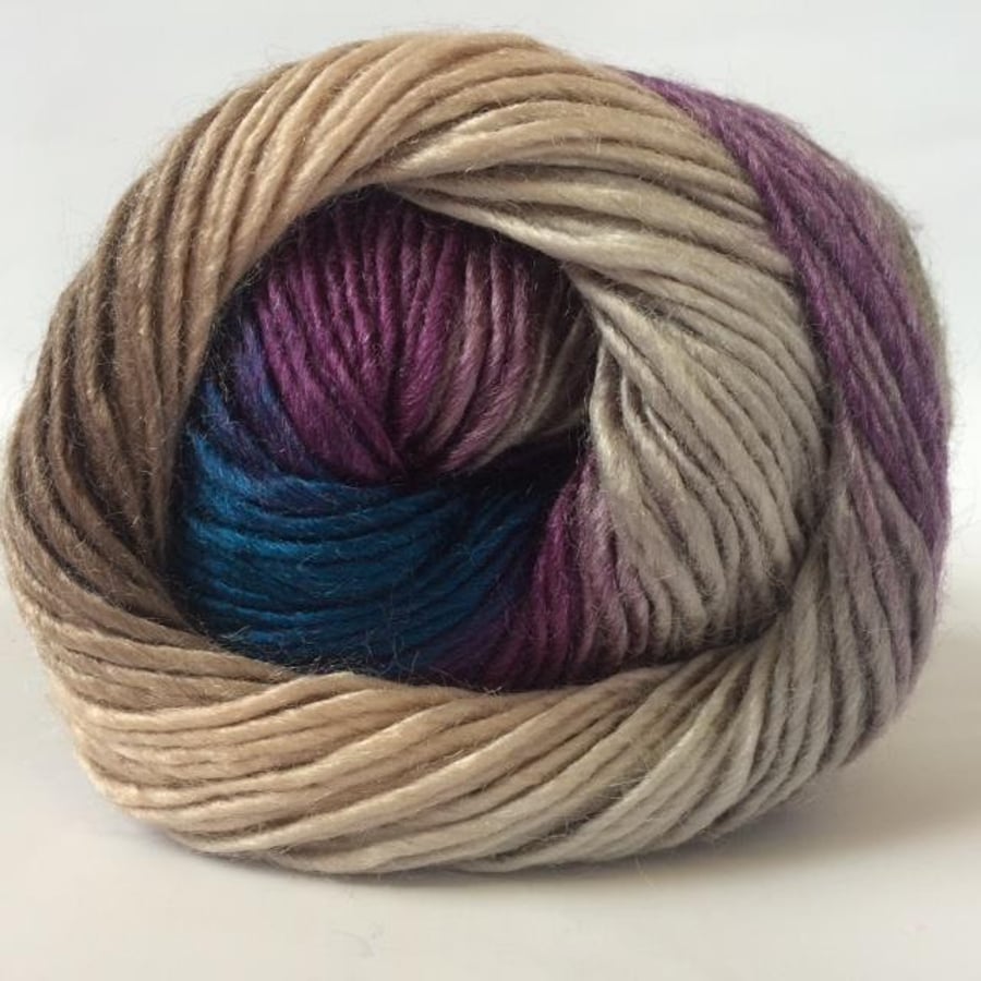 Cygnet boho spirit worsted weight yarn 