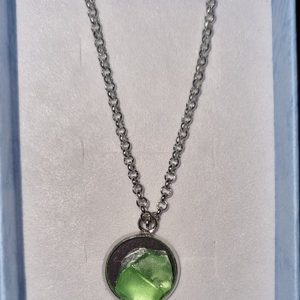 Silver and green pendant 