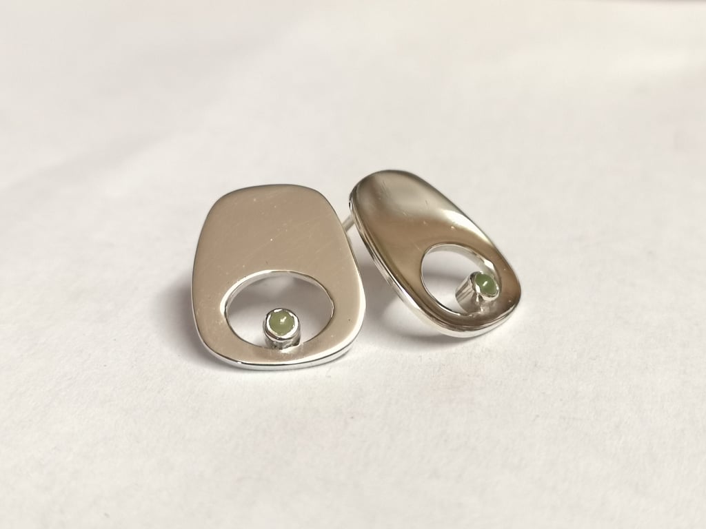 Green eye studs made from Silver and set with jade