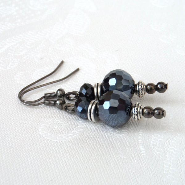 Jet crystal earrings with gunmetal wires