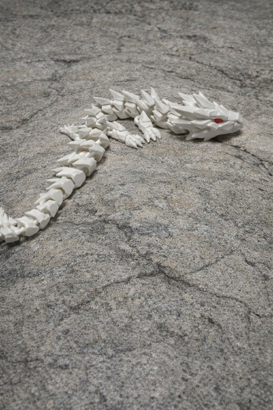 Custom Articulated Dragon – Handmade 3D Printed Fantasy Sculpture