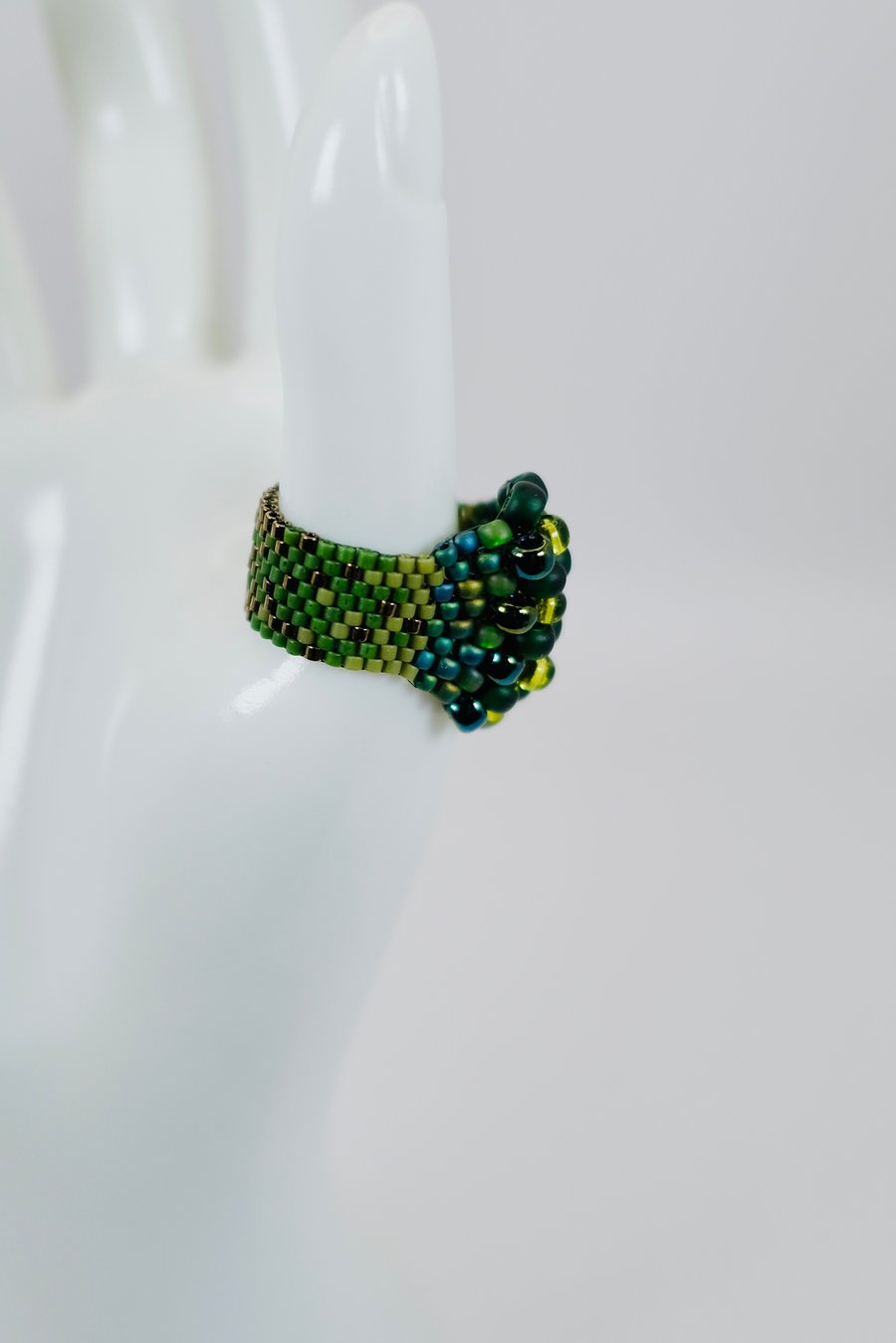 Beaded Green Dragon Scales Ring, Size Z