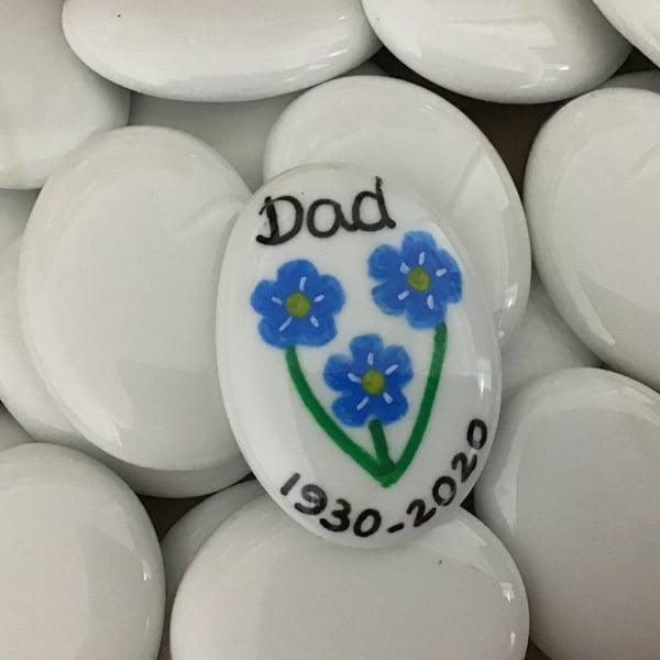Forget me not Keepsake Pebble Stone, Memorial Grave, Sympathy Gift, Loss, 
