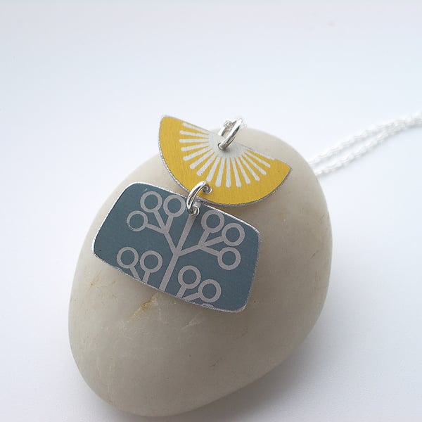 Yellow flower pendant