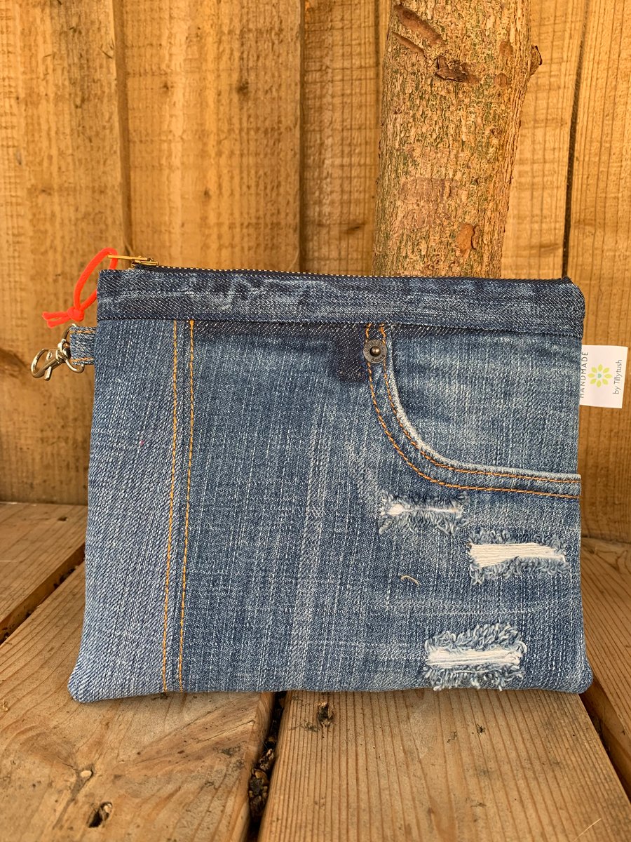 Recycled Jeans Zipper Pouch