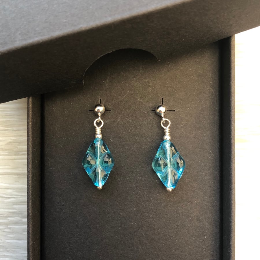 Aqua blue diamond glass drop post earrings. Sterling silver 