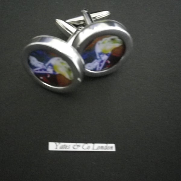  Champagne Freddie the Frog cufflinks, Rhodium plated alloy , free UK shipping. 