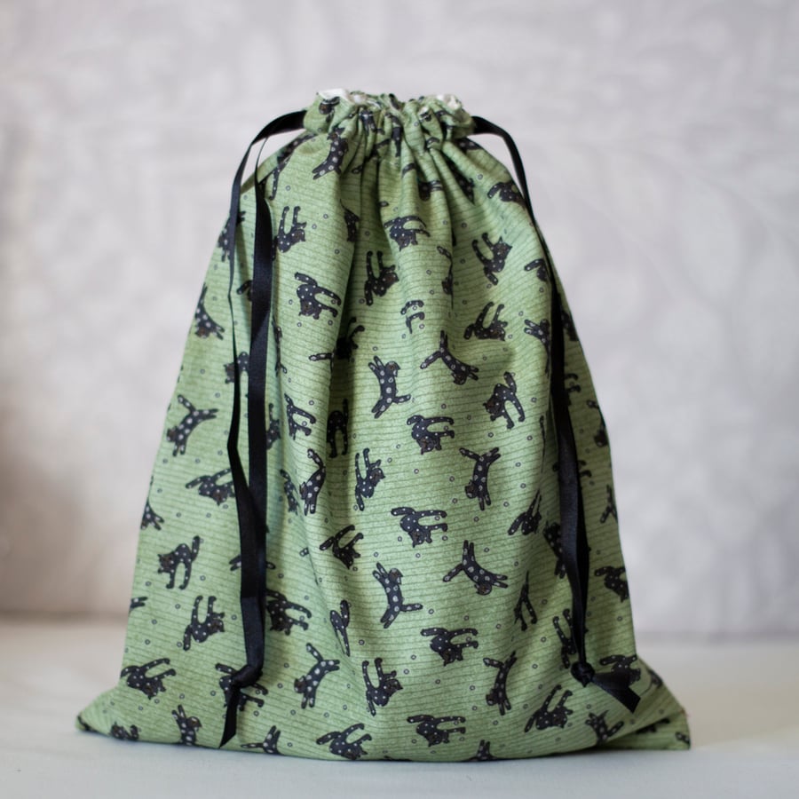 Reusable Lined Cotton Fabric Black Cat Drawstring Gift Bag