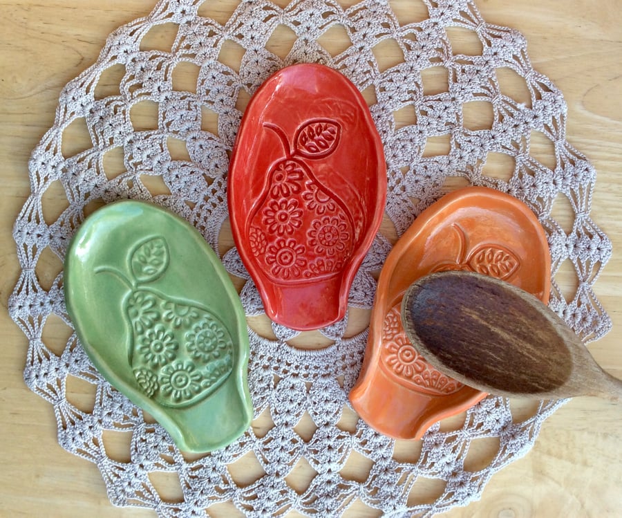 Oval spoon rest with feather, pear or flowers, handmade stoneware spoon dish