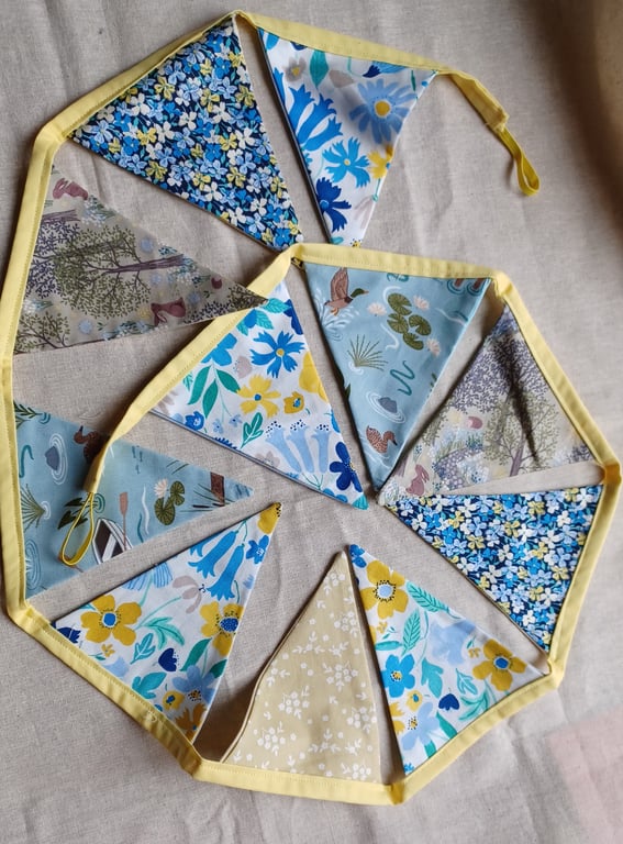 Spring bunting 