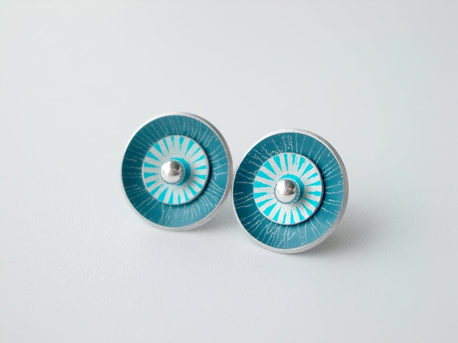 Circle earrings in teal and turquoise