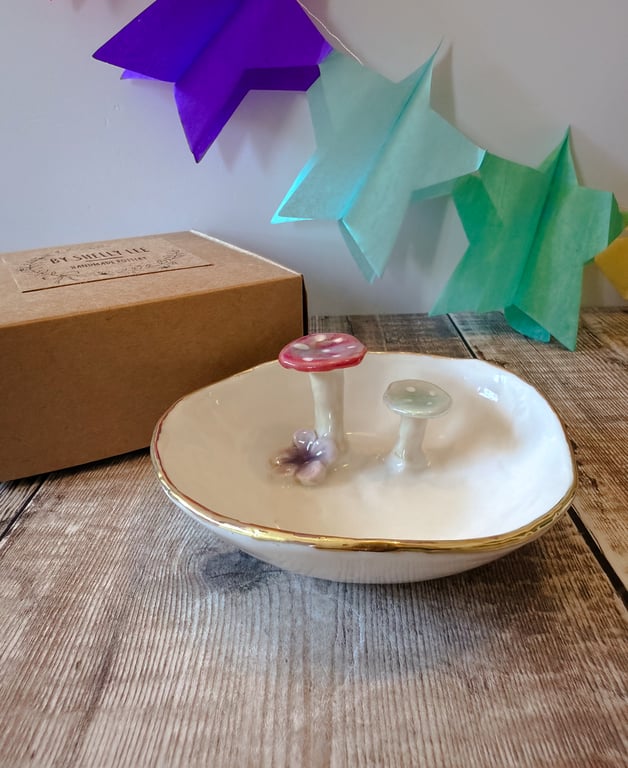 Handmade porcelain toadstool trinket dish 