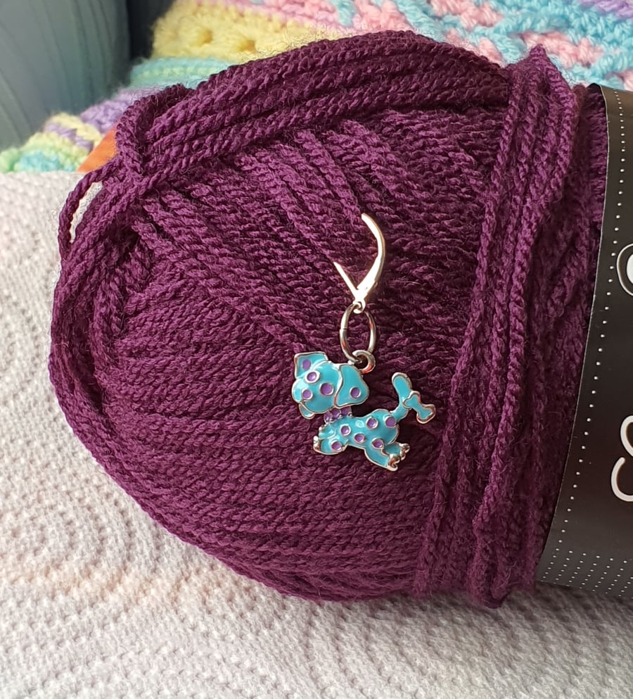 Cat Stitch marker, turquoise 