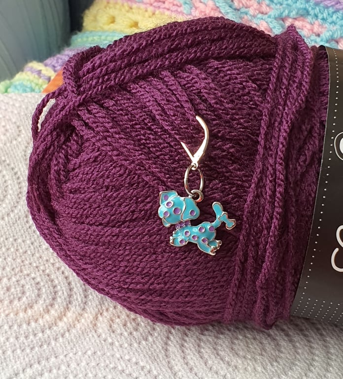 Cat Stitch marker, turquoise 