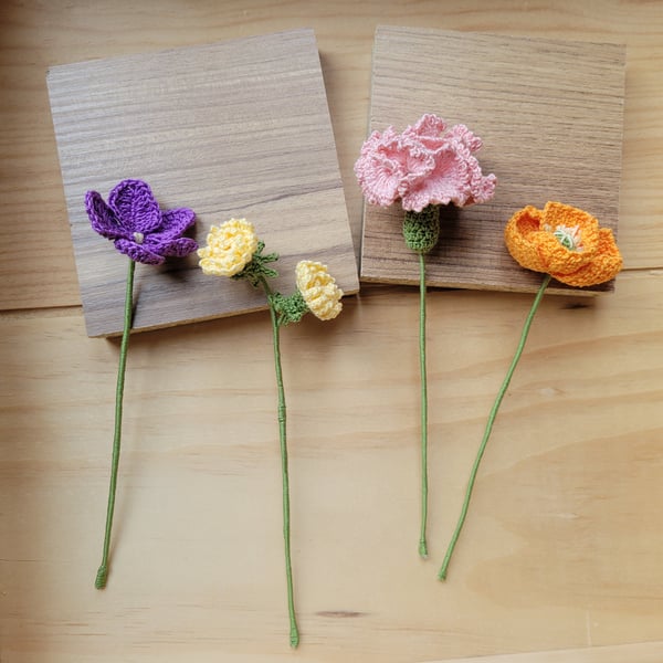 Crochet Flower Bookmark