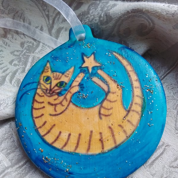 Playful Tabby Cat Decoration