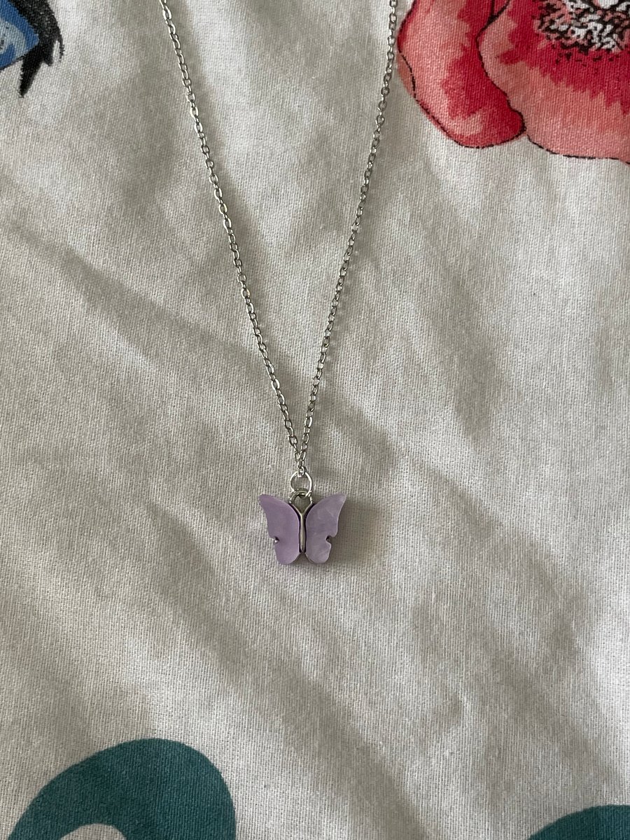 Schat - lilac silver butterfly chain necklace 