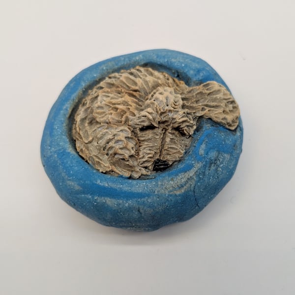 Yorkshire Pudding Cockerpoo Mini Sculpture - turquoise bed