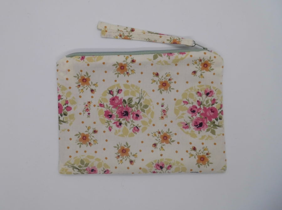 CLEARANCE Zipped make up bag purse cream floral print