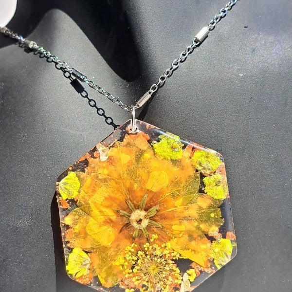 Real Pressed Flower Resin Necklace