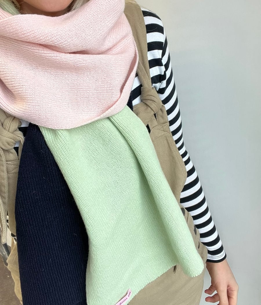 Colour Block Lambswool Scarf