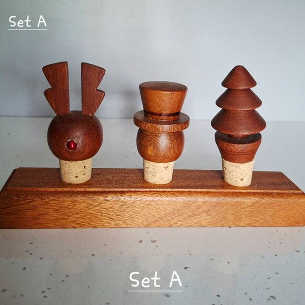 Trio of bottle toppers in a stand - great Christmas gift