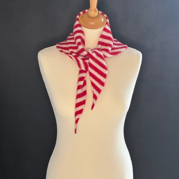 Triangle Scarf - Dubonnet & Cream