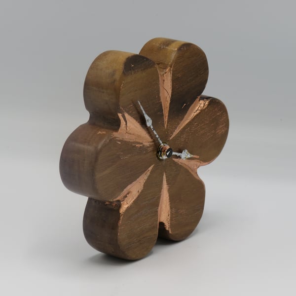 Black Walnut Flower Clock with Copper Gilt features:SKU Clox23