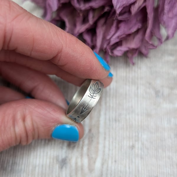 Sterling Silver Feather Boho Style Stamped Ring - JBJ4008
