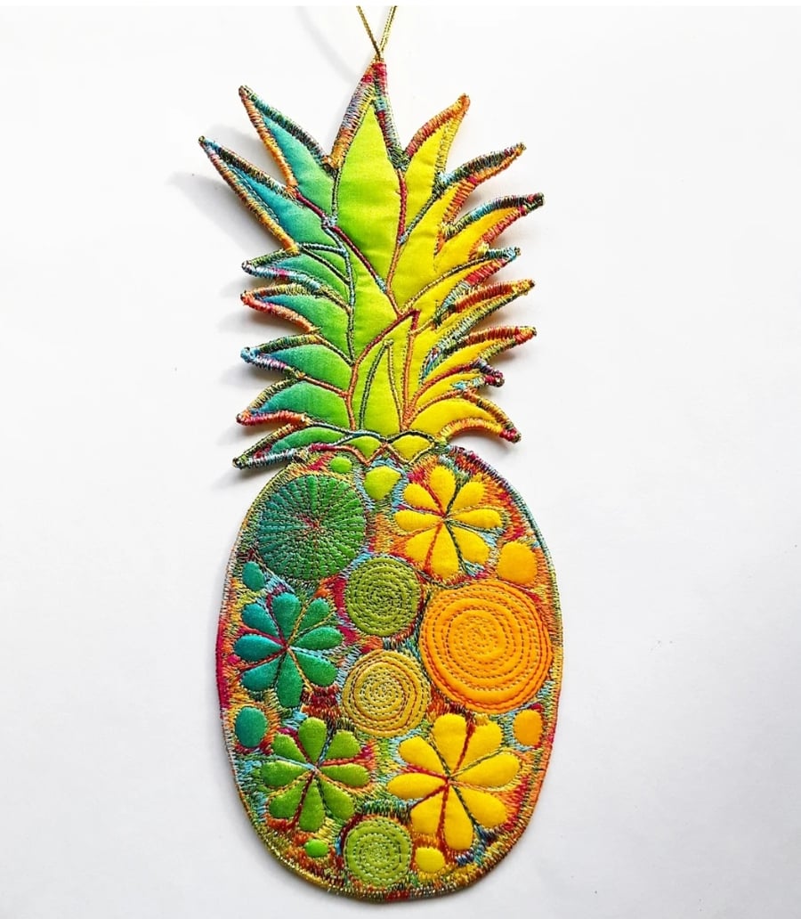 Pineapple Hanging Decoration 