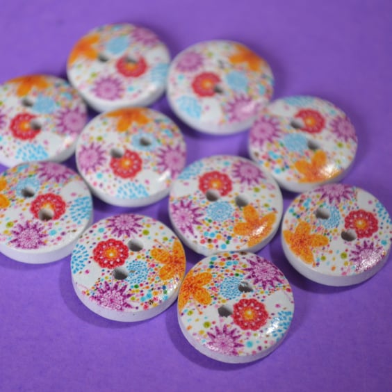 15mm Wooden Floral Buttons Purple Red Yellow Blue 10pk Flowers (SF32)