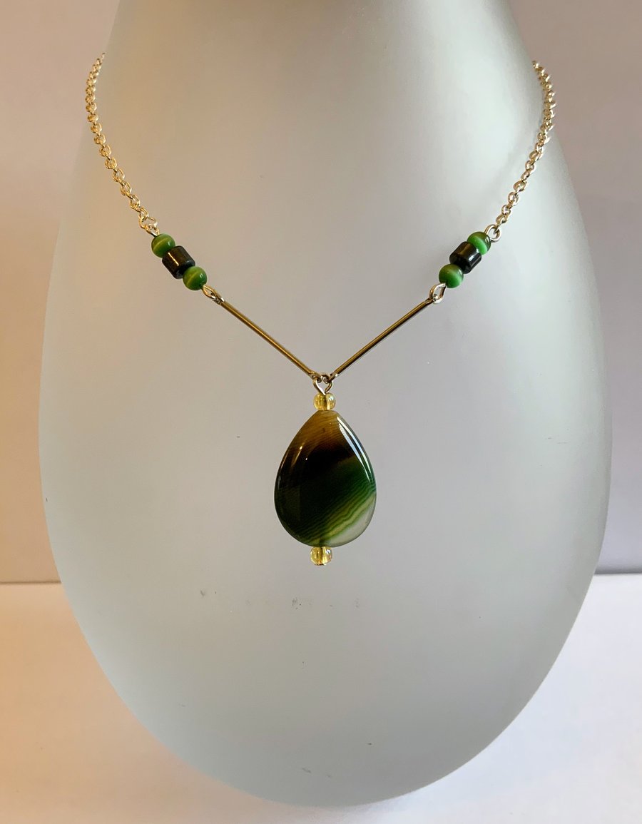 Malachite Agate Stone Pendant Necklace.