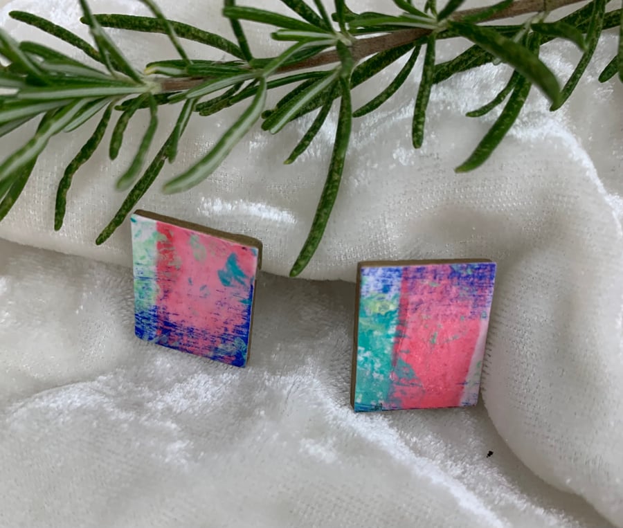 Stainless steel post earrings 