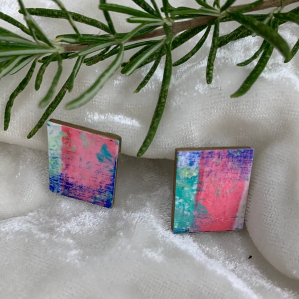 Stainless steel post earrings 